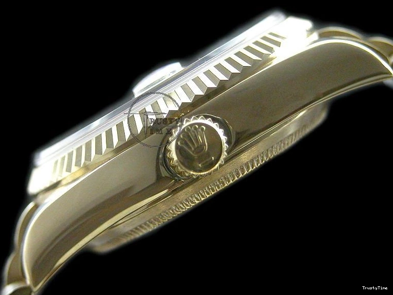 0214 RDJ0024 – DateJust Lightweight 707